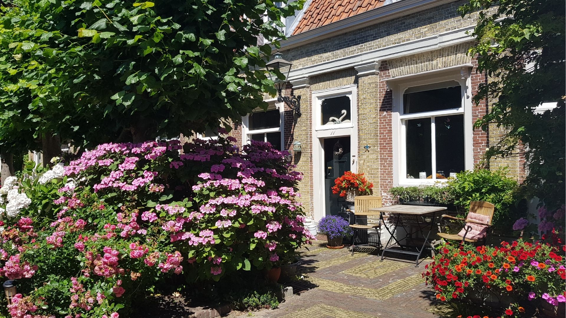 Eva van Hoogeveen Hofje Leiden